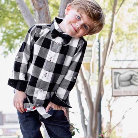 Black plaid little boys button down - Picture 1 of 2